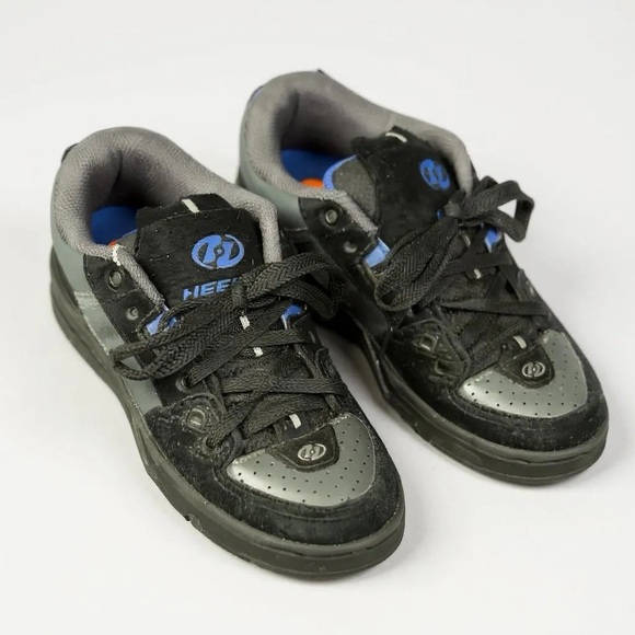 Heelys Kids Roller Shoes - Size 3 Black & Silver Streetwear Skater - Picture 3 of 4